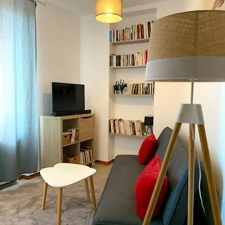 Maison En Triplex Au Centre-ville De