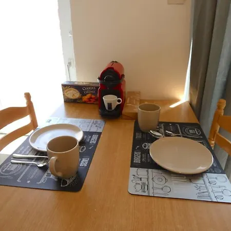 Maison En Triplex Au Centre-ville De شقة *