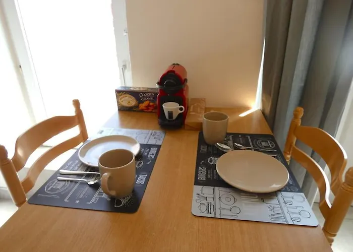 Maison En Triplex Au Centre-ville De Διαμέρισμα *